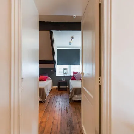 ドゥフェイズ スタヴロ