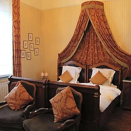 Dufays Hotel 3*